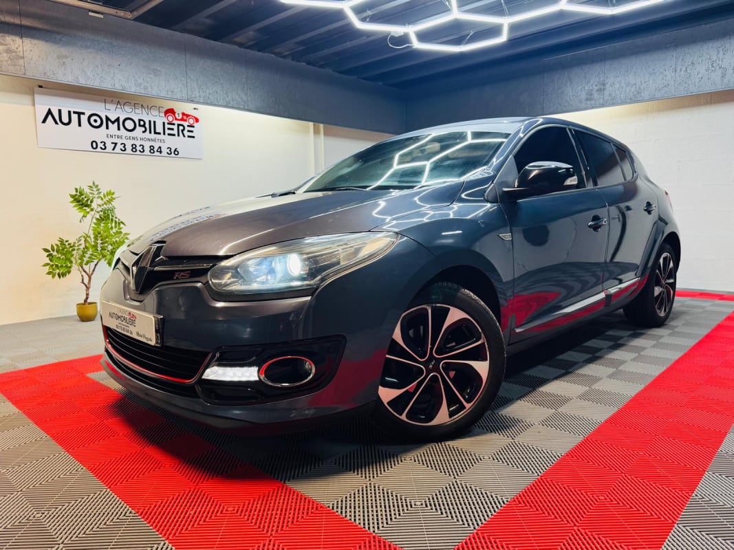 Renault Megane Renault Megane III 1.6 dCi 130 Bose – Garantie 12 mois – Aucun Frais à Prévoir — 1
