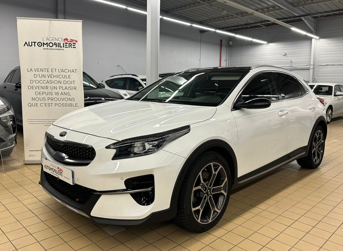 Kia Xceed 1.5 T-GDI 160 ISG PREMIUM DCT7 — 1