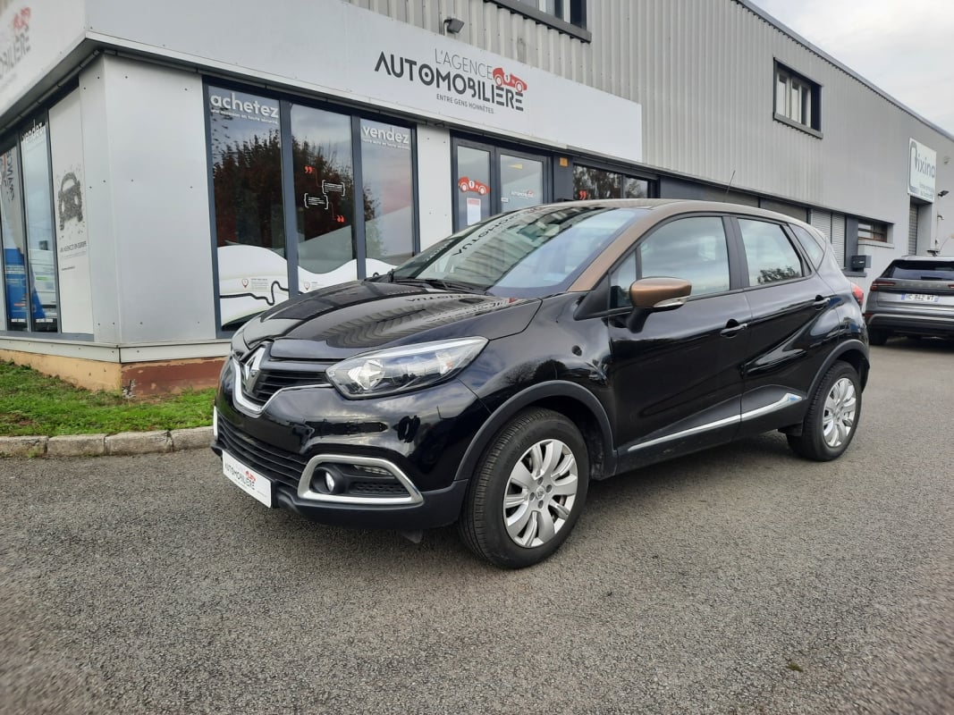 Renault Captur 0.9 TCE 90 LIFE 1ERE MAIN FAIBLE KILOMETRAGE — 1