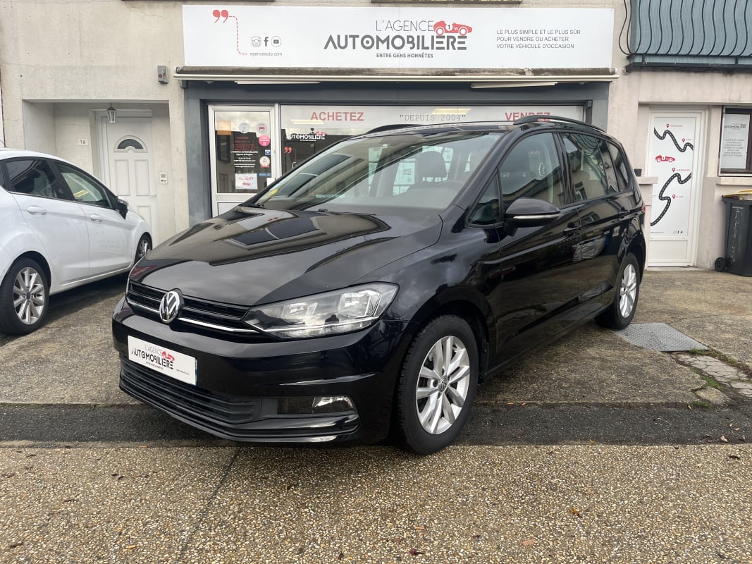 Volkswagen Touran II 1.6 TDI DSG7 115 cv Boîte auto 7 places Confortline - Attelage APPLE CAR — 1