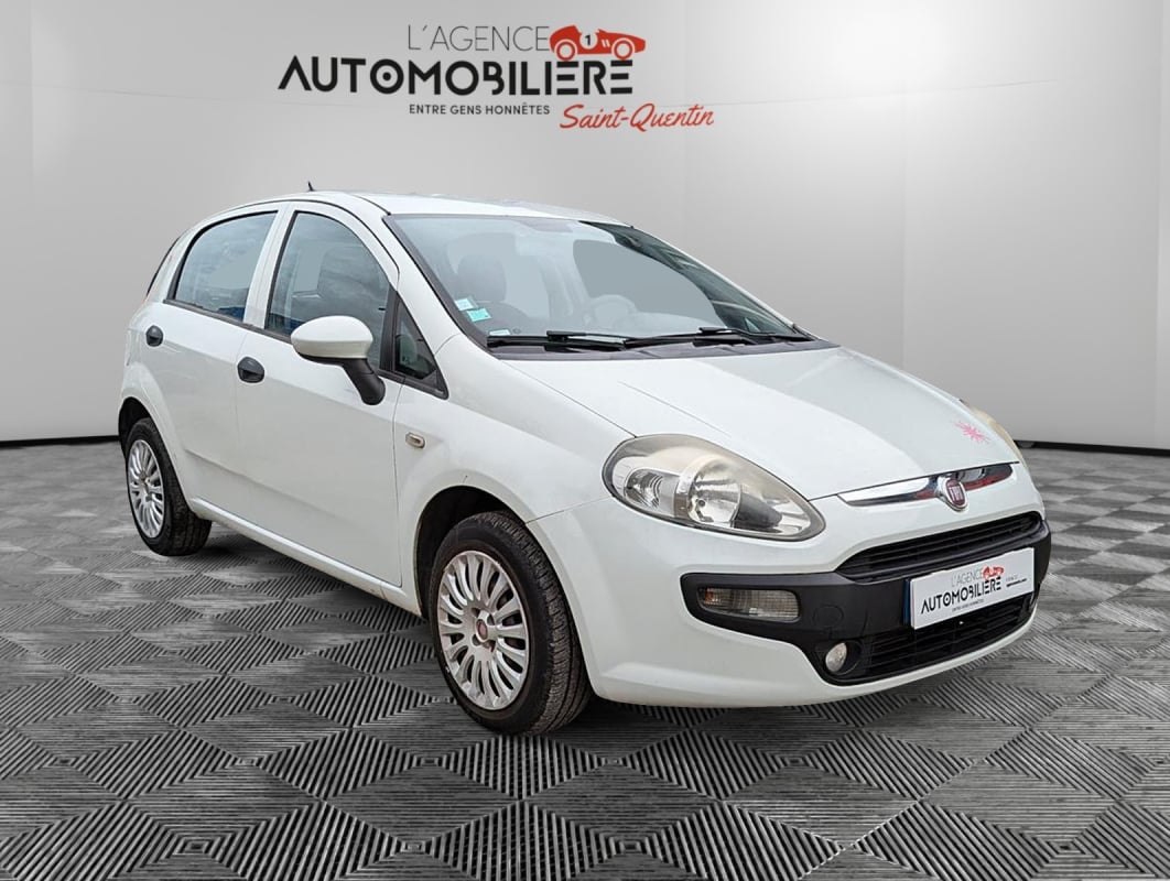 Fiat Punto EVO III 1.3 D MULTIJET 16V 75ch EASY - Attelage — 1