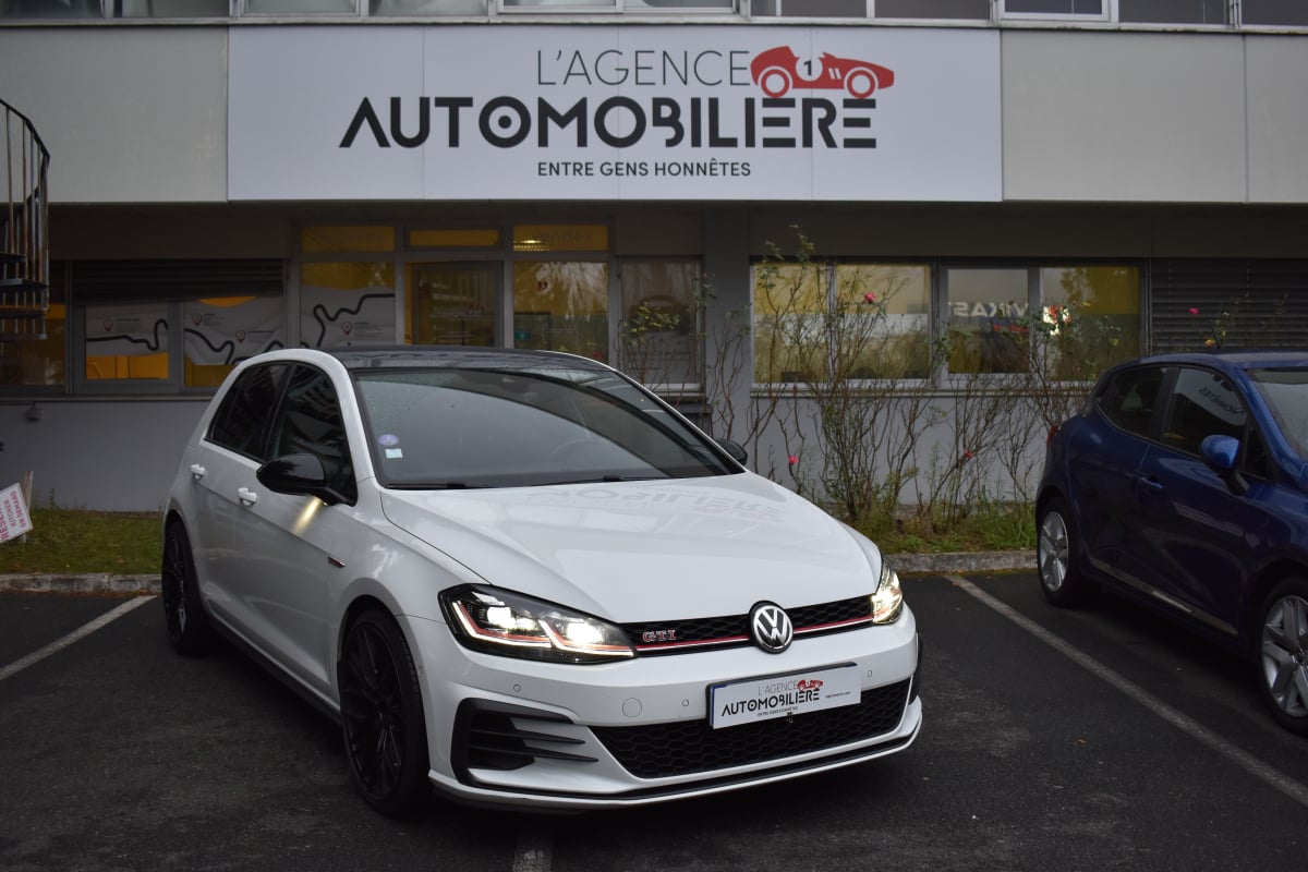 Volkswagen Golf VII 5 Portes Phase 2 GTI 2.0 TFSi DSG7 245 cv Boîte auto — 1