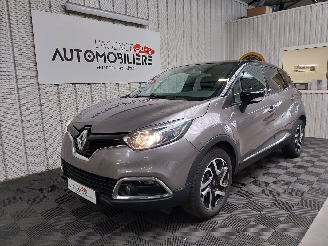 Renault Captur 1.2 TCE 120 INTENS EDC — 1