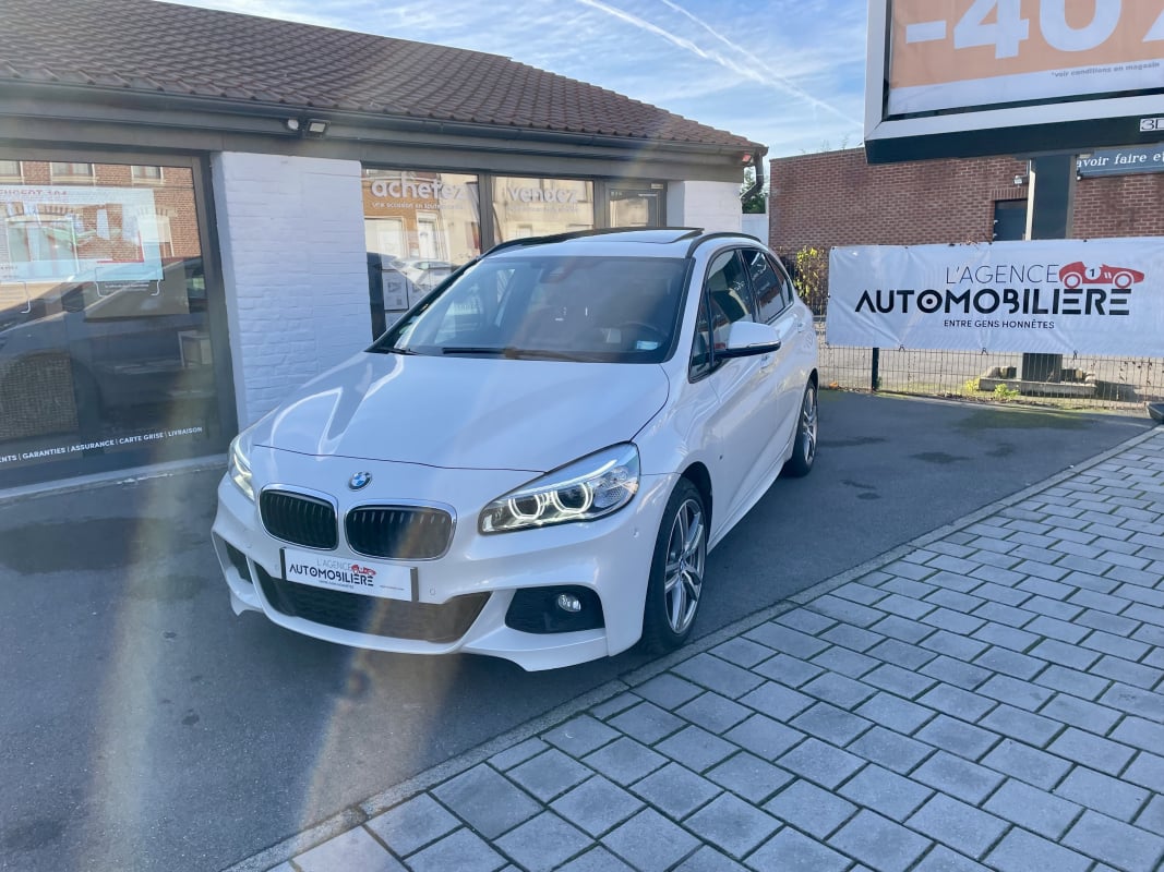 BMW Série 2 ActiveTourer 220dA xDrive 190ch M Sport Toit Panoramique — 1