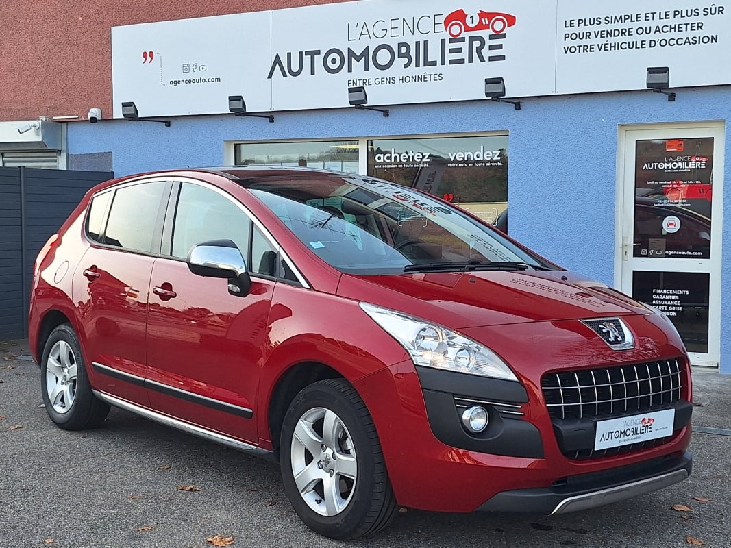Peugeot 3008 1.6 HDi 110 ch Premium Pack 1ère main — 1