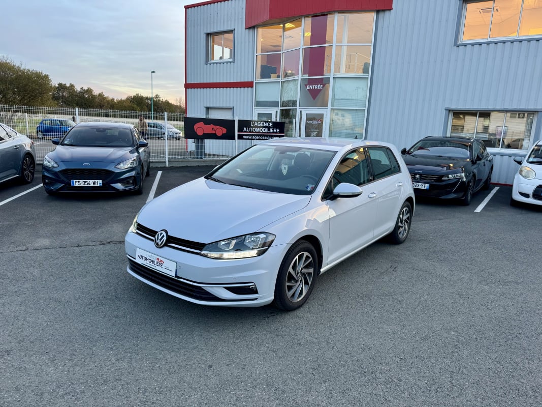Volkswagen Golf Volkswagen Golf VII 1.0 TSI 110 Sound BlueMotion Technology — 1