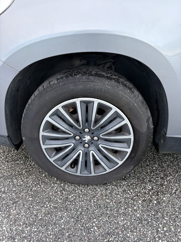 Peugeot 2008 1.6 e-HDI Style — 19
