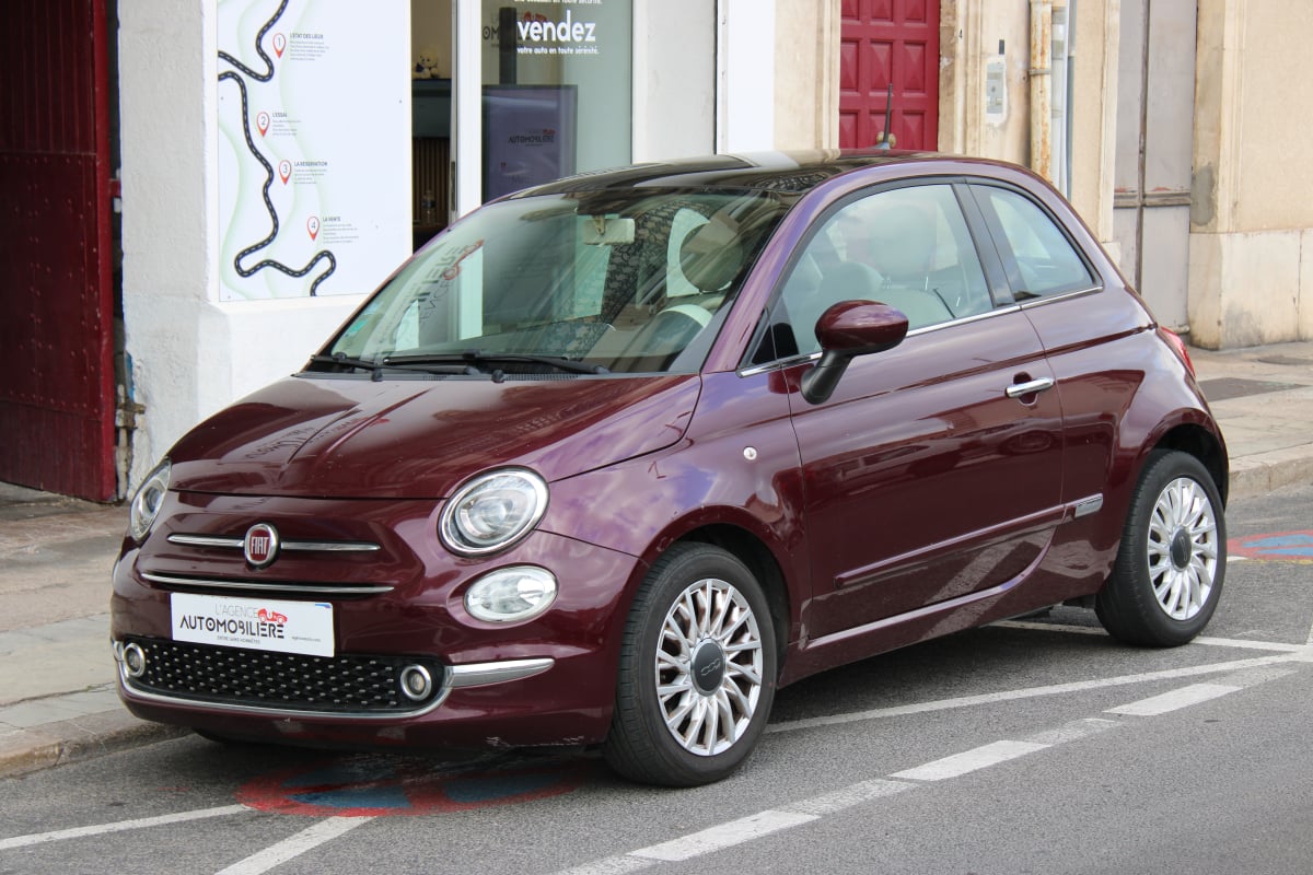 Fiat 500 0.9 TWINAIR 85 LOUNGE START-STOP ( Moteur à chaîne, Radar Arr, Toit panoramique ... ) — 1