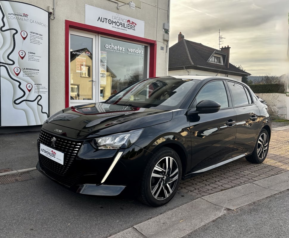 Peugeot 208 II 1.2 12V 100 ch STYLE — 1