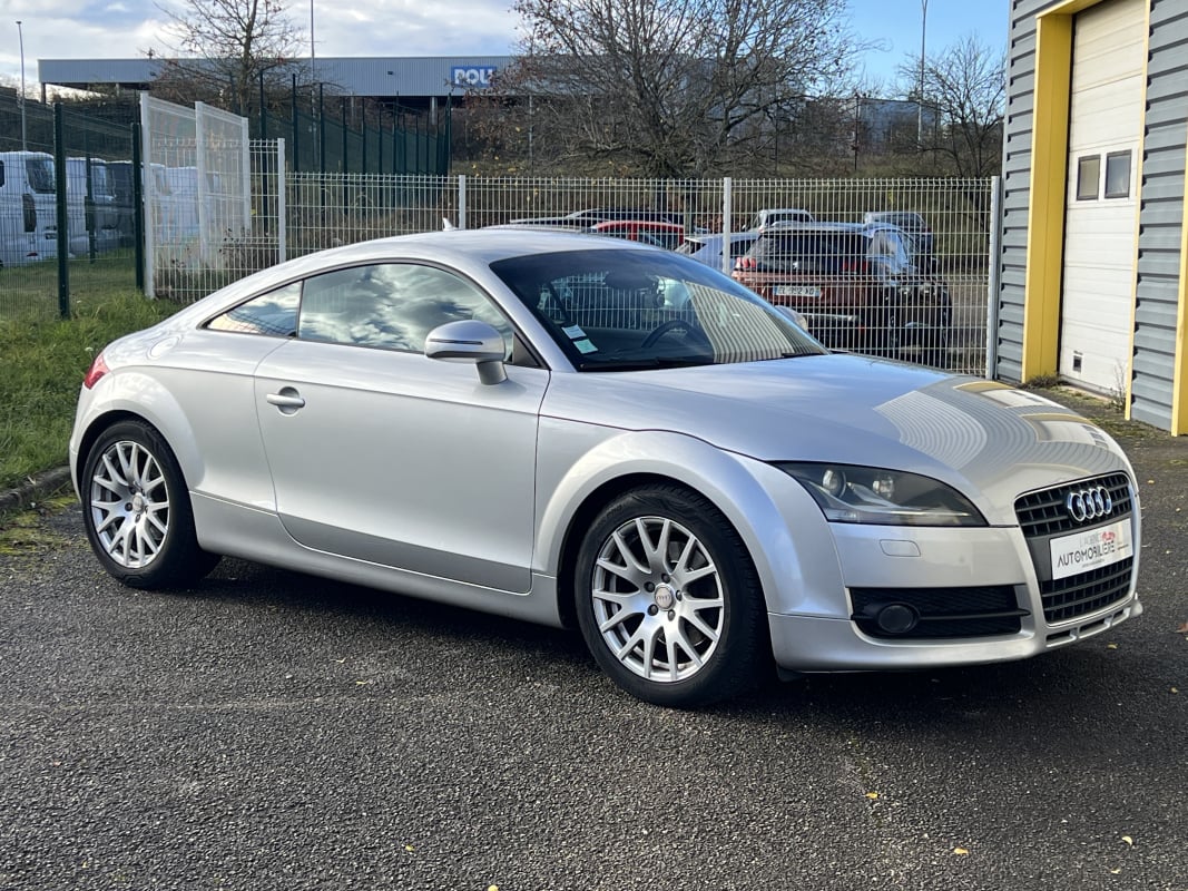 Audi TT Coupé 2.0 TFSi 200 CV Historique complet Bose Bluetooth Sièges chauffants — 1