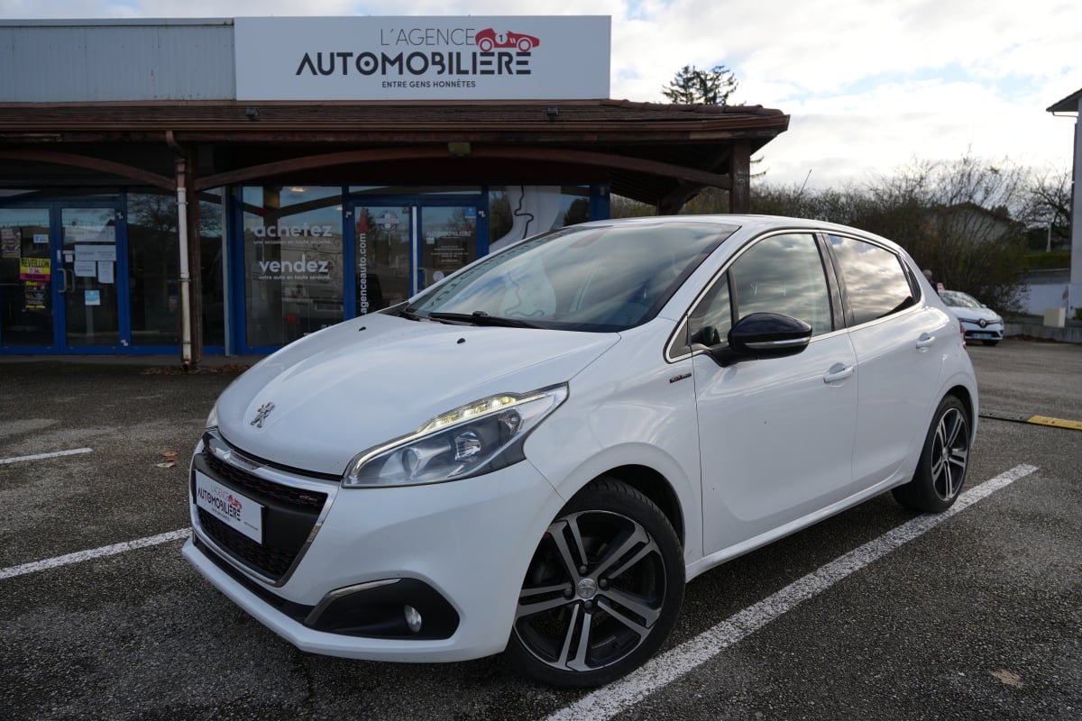 Peugeot 208 (2) 1.2 110 S&S GT LINE 5P — 1