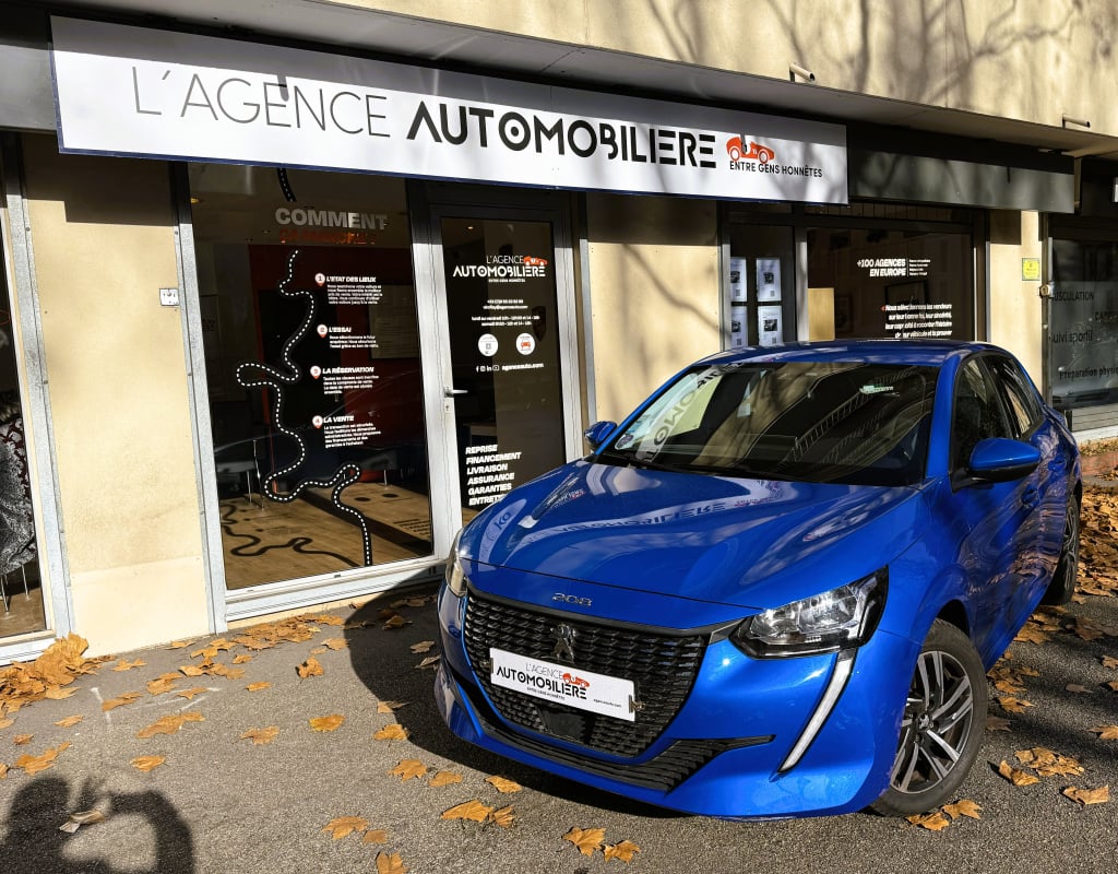Peugeot 208 1.2 PURETECH 100 S&S ALLURE EAT8 — 1