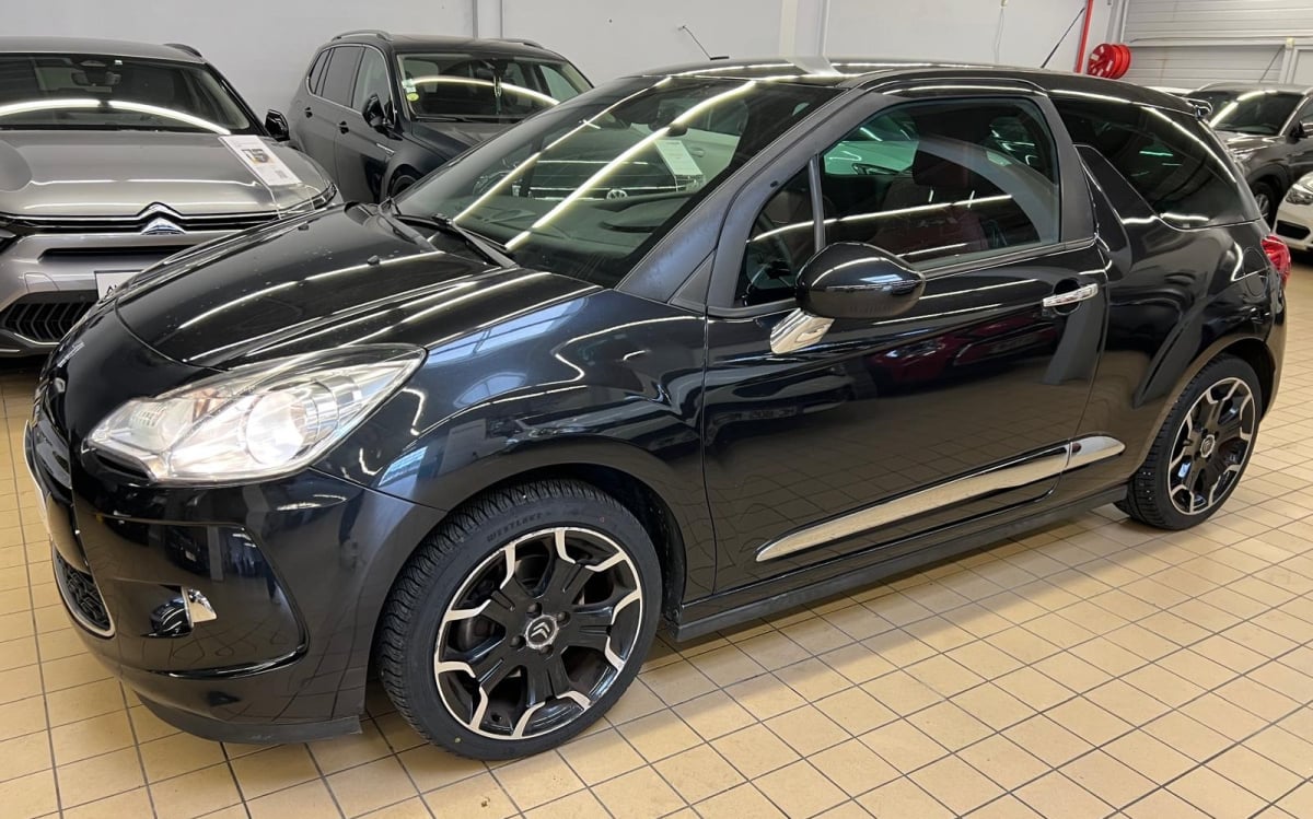 Citroen DS3 1.6 THP 150 SPORT CHIC — 1