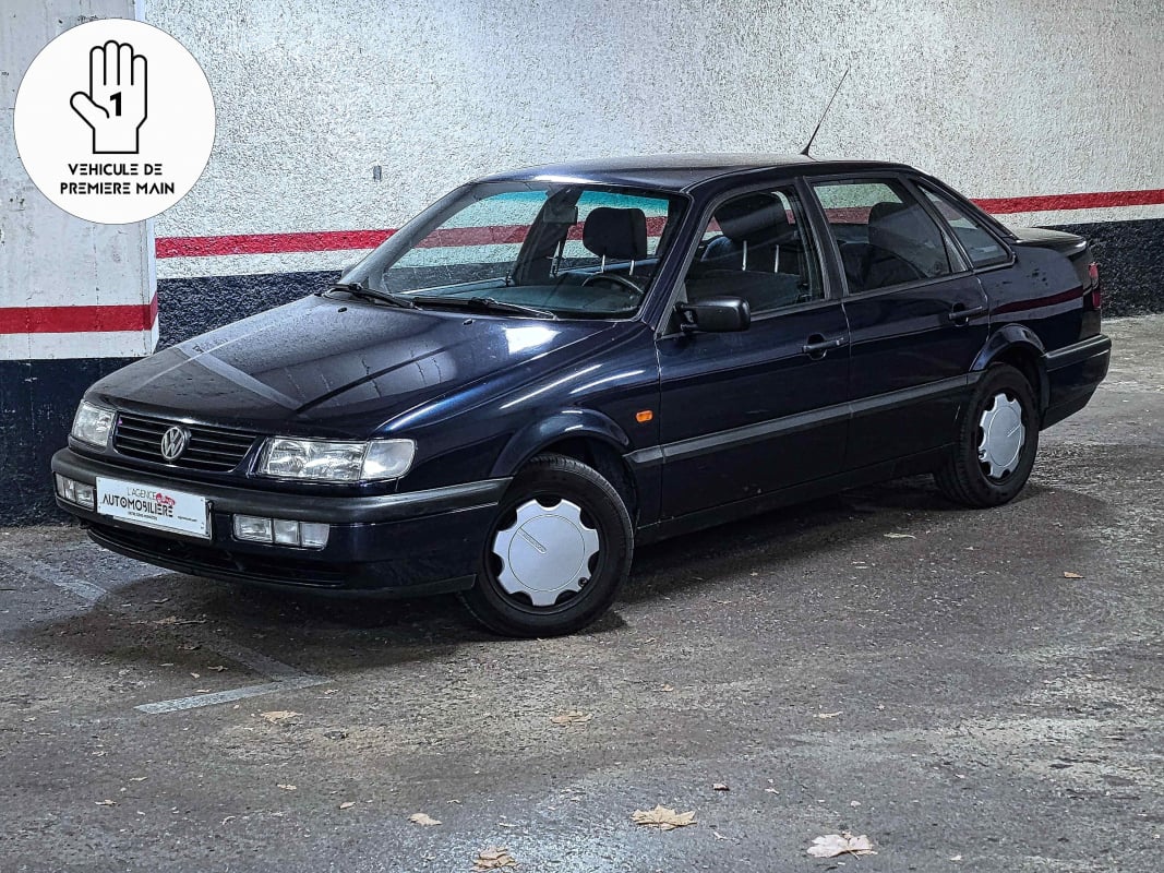 Volkswagen Passat III B4 1.8 GT 90ch BVM5 1ère Main — 1