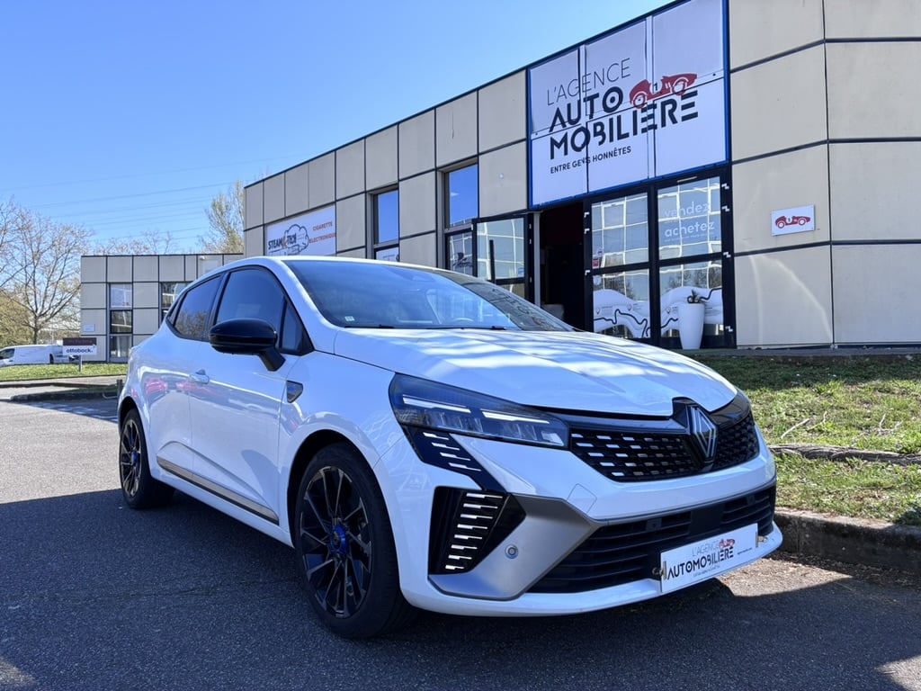 Renault Clio 1.0 TCE 90CH ESPRIT ALPINE — 1