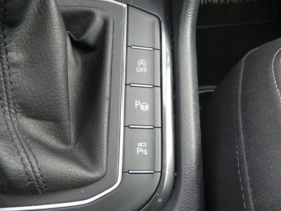 Volkswagen Tiguan 150CV CARAT DSG7 — 34