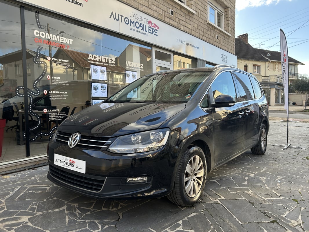 Volkswagen Sharan 2.0 150 BLUEMOTION CONFORTLINE - PREMIÈRE MAIN
