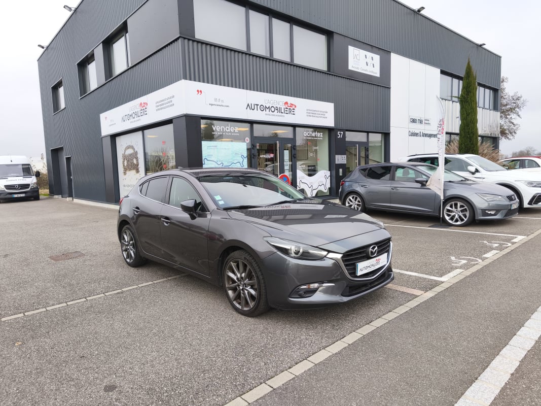 Mazda Mazda 3 2.0 SKYACTIVE 165 SIGNATURE 1ERE MAIN — 1