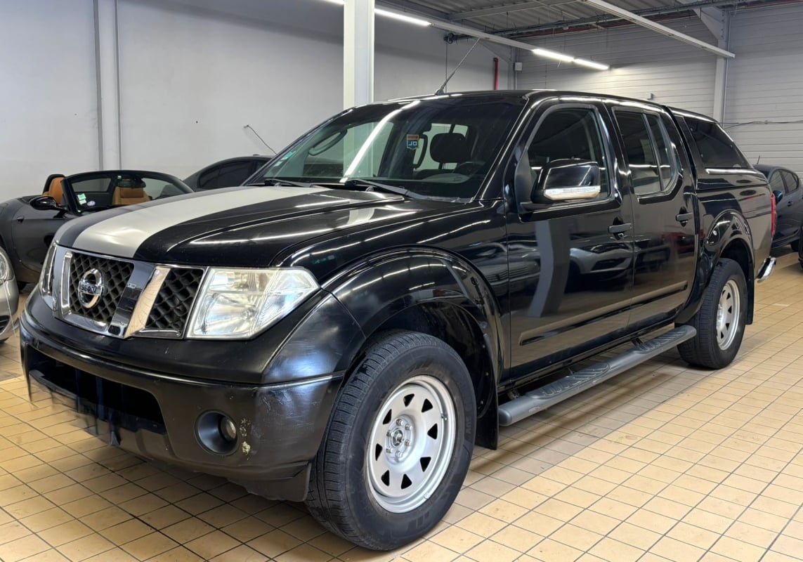 Nissan Navara DOUBLE-CAB 2.5 DCI 171 4X4 XE