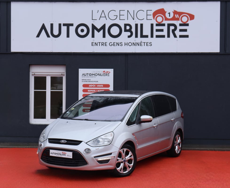 Ford S-Max Ph.2 2.0 TDCi 163 Titanium Powershift (7 Places, Toit pano, Sièges chauffants, Attelage...) — 1