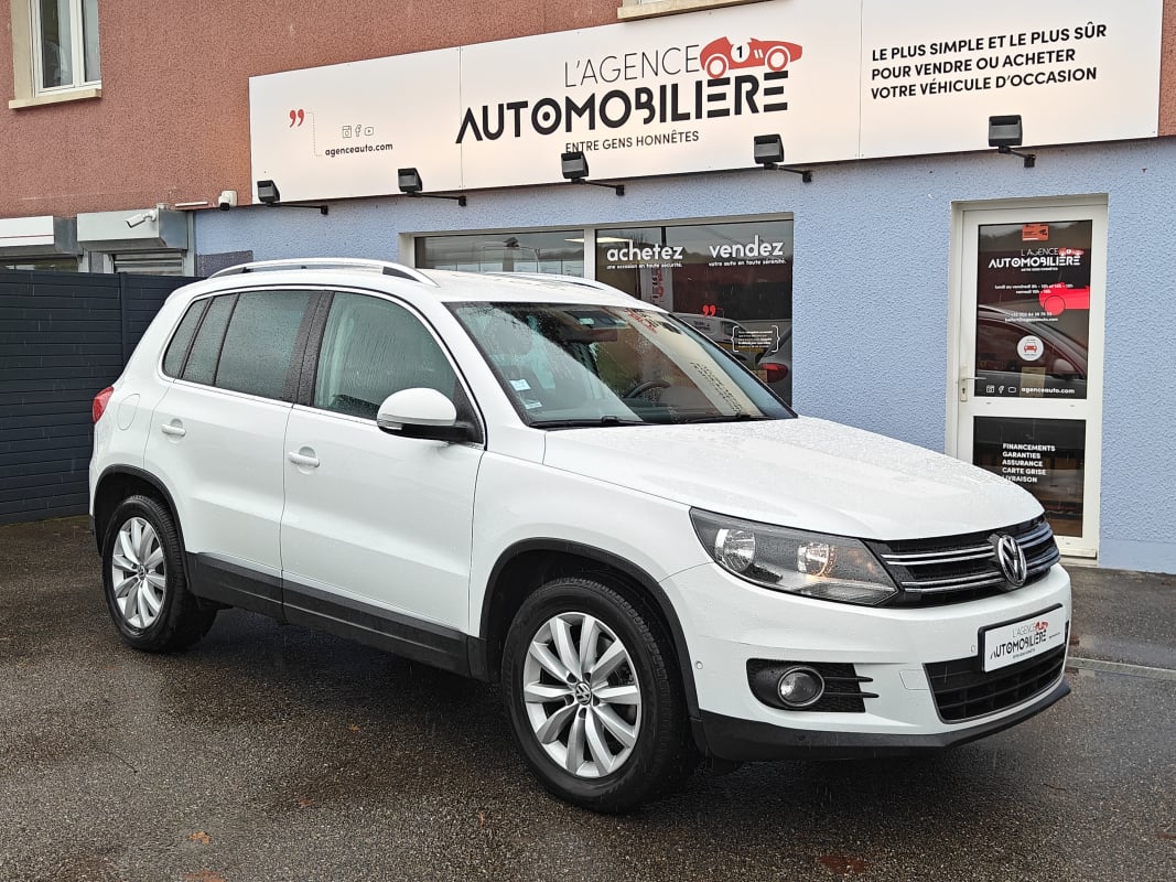 Volkswagen Tiguan 2.0 TDI 110ch BlueMotion Technology Sportline 1ère main — 1