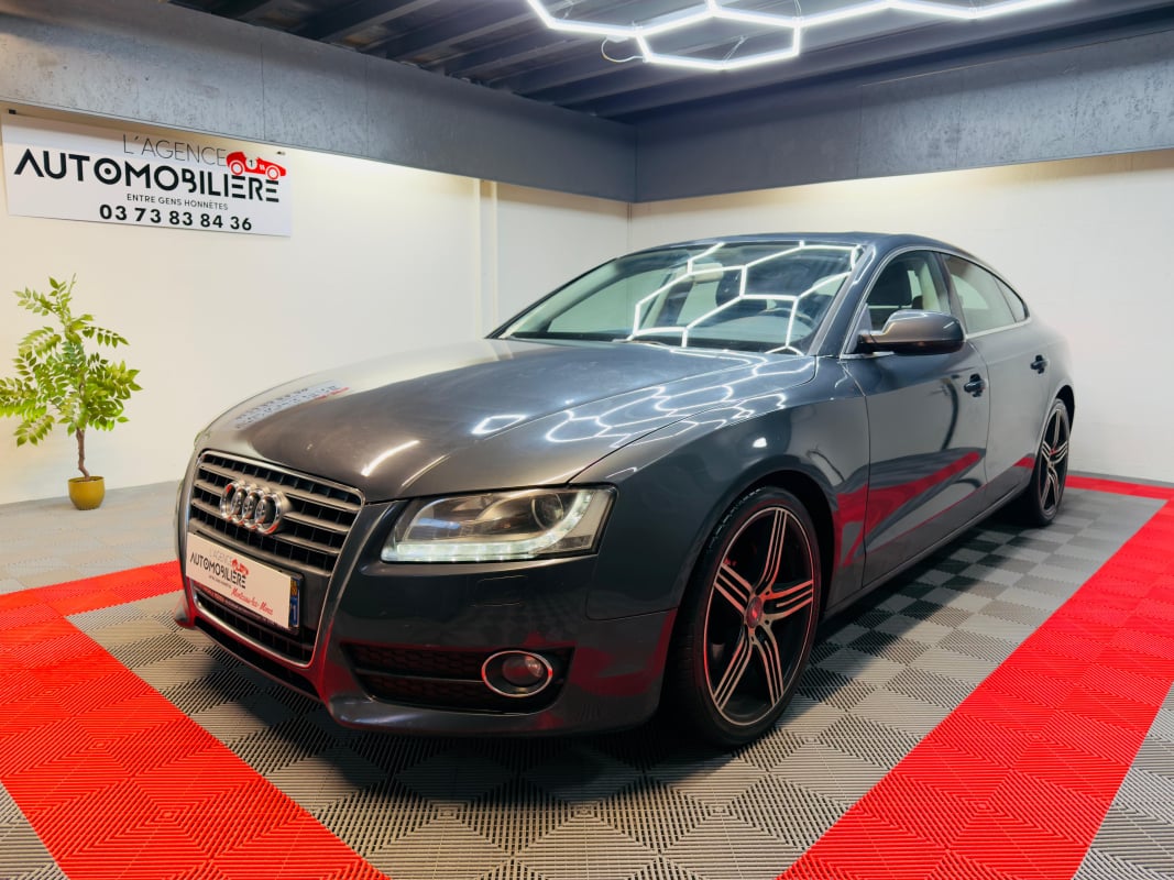 Audi A5 2.0 TFSI 211 QUATTRO — 1
