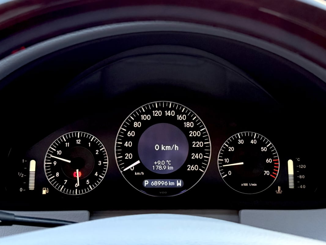 Mercedes-Benz CLK Coupé 500 5.0i V8 306ch 5G-Tronic Elégance - Origine France — 11