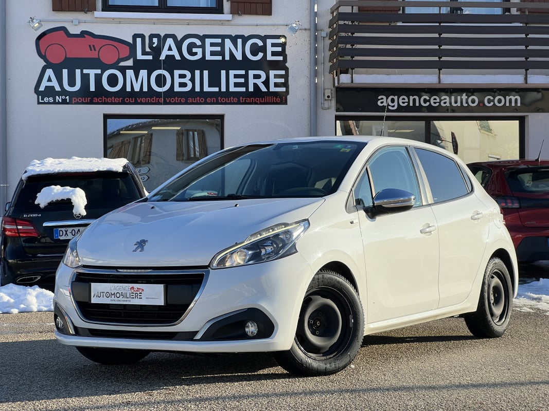 Peugeot 208 1.6 hdi 75ch STYLE BVM 5P — 1