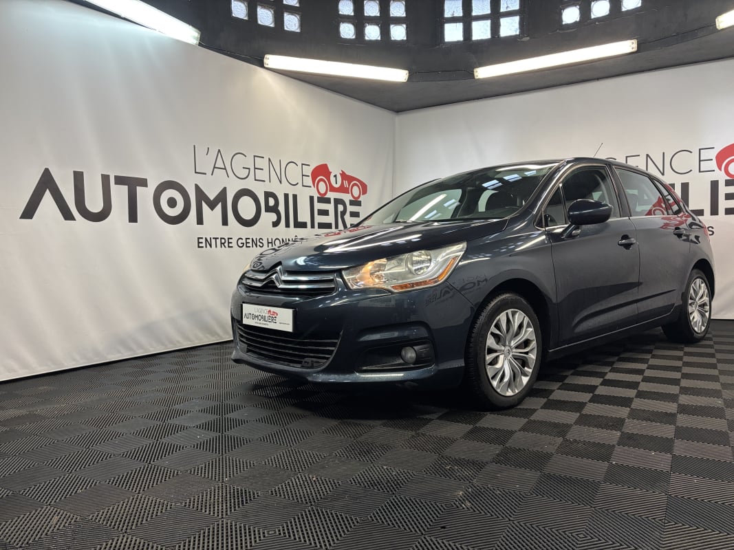 Citroen C4 HDI 90 CONFORT 5.0 CV — 1