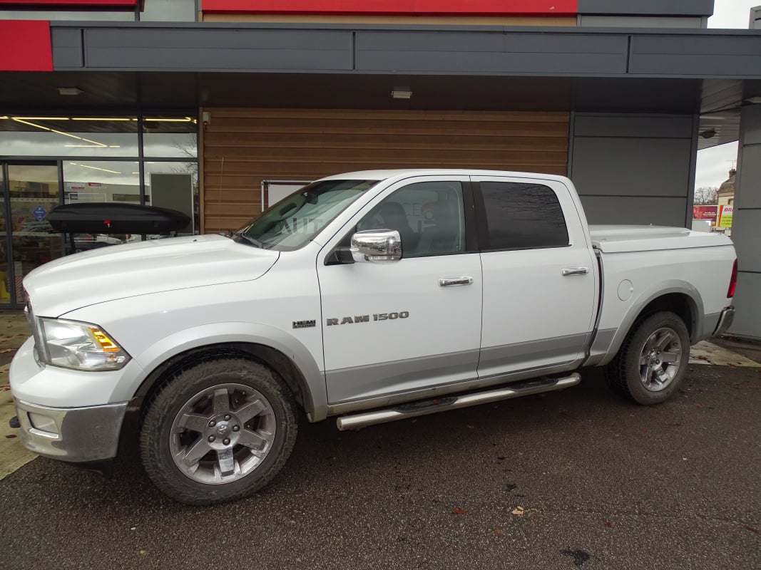 Dodge Ram CAB 5.7 l 395 ch GPL LARAMIE 4WD BVA — 1