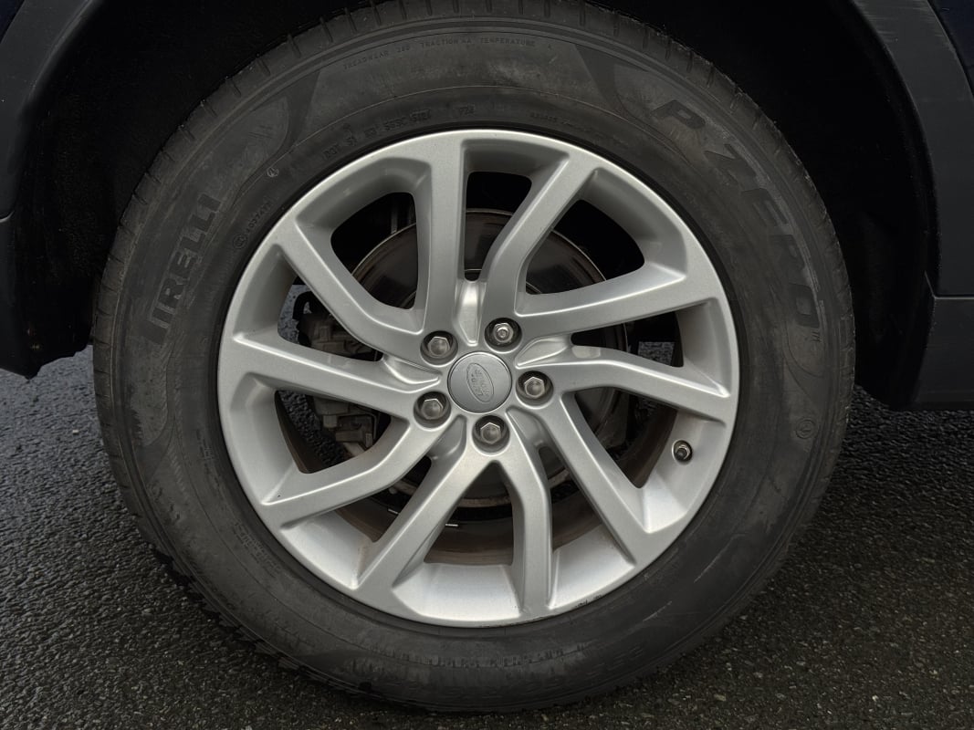 Land Rover Discovery Sport 2.0 Si4 4x4 240cv BVA9 / Garantie 6mois — 37