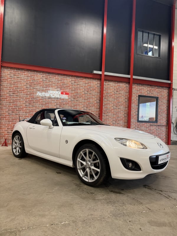 Mazda MX-5 MX-5 NCFL - 1.8 126cv - Elegance cuir - Blanc Nacré — 1
