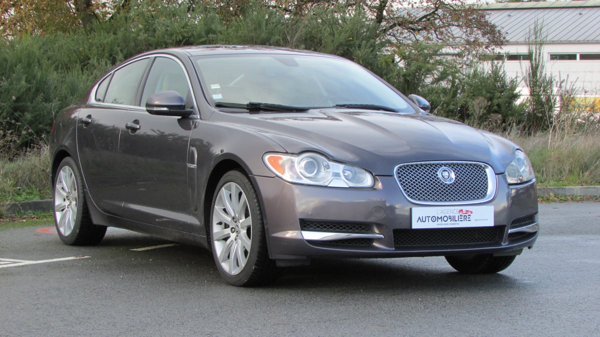 Jaguar XF V6 3,0L DIESEL 240CH LUXE PREMIUM — 1