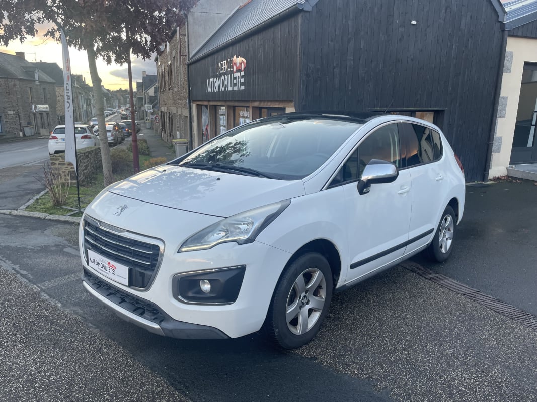 Peugeot 3008 1.6 HDI 115 CH ETG6 ALLURE — 1