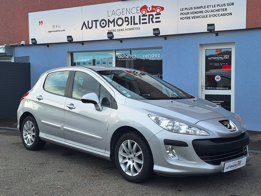 Peugeot 308 1.6 HDi 16V 90 ch 2ème main — 1