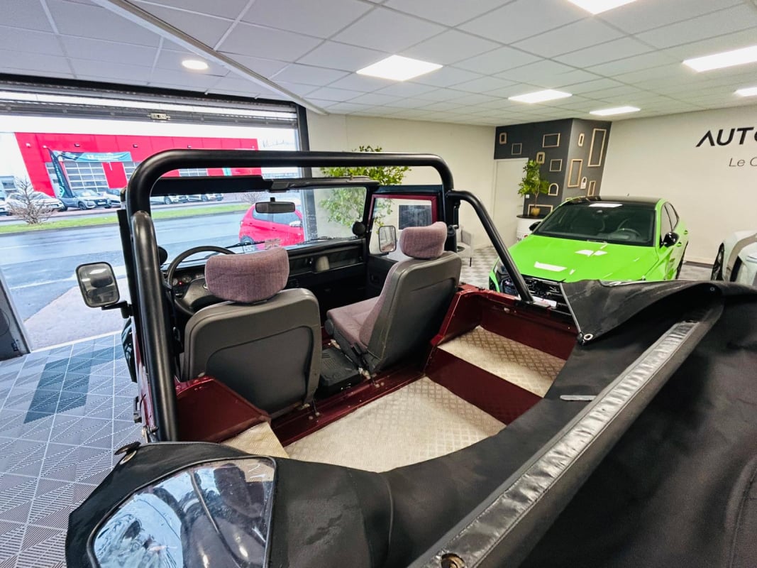 Land Rover Defender 2.5 TDi modèle X TREM 113cv - Pick Up — 28