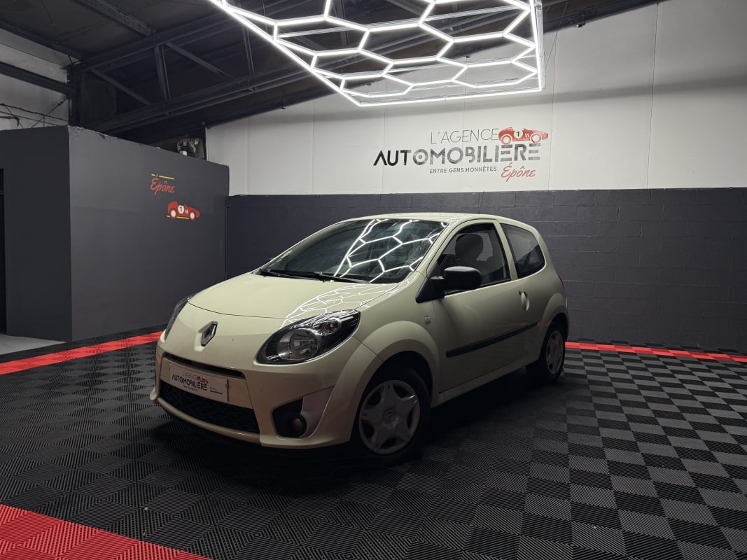 Renault Twingo II 1.2 75 Eco2 Authentique — 1