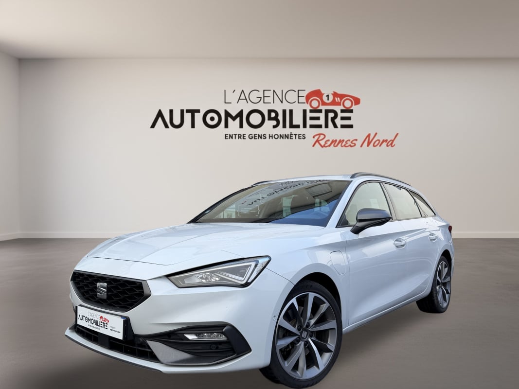 Seat Leon Sportstourer e-Hybrid 204 DSG6 FR — 1