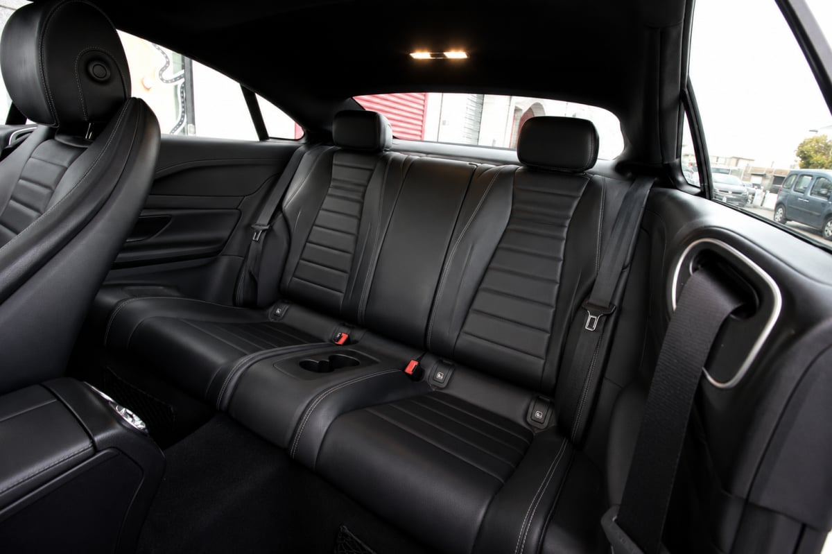 Mercedes-Benz Classe E Coupe 220d 194cv AMG Line - SUIVI MERCEDES - — 18