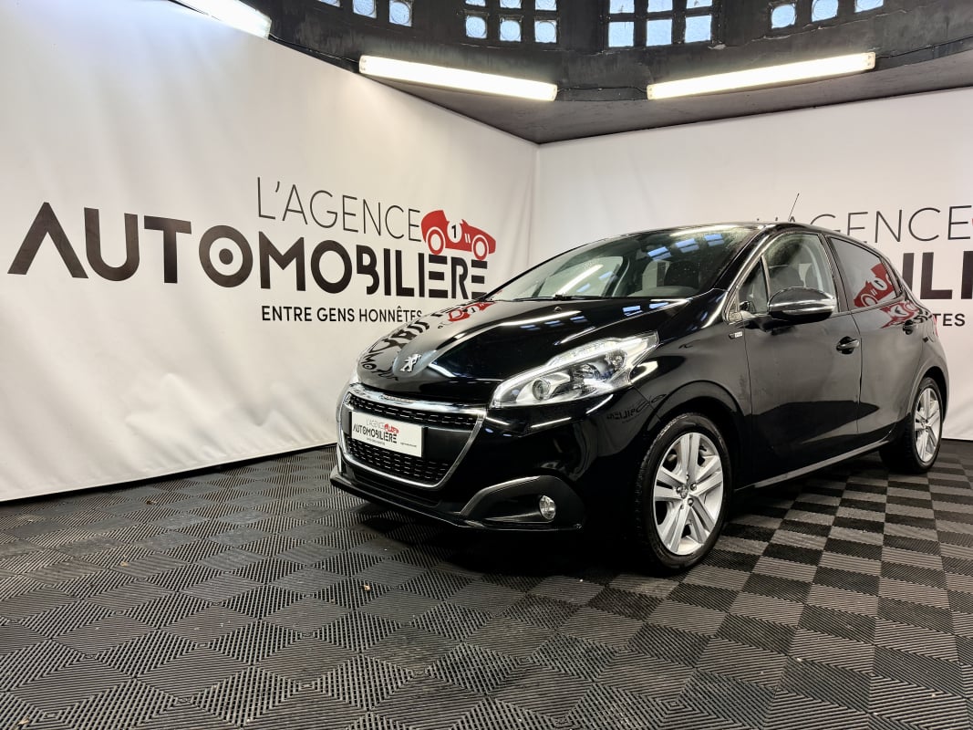 Peugeot 208 1.6 BLUEHDI 100 CH BVM5 STYLE — 1