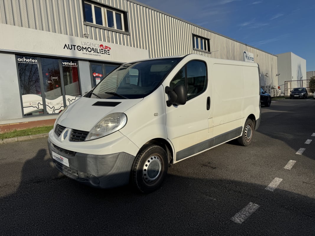 Renault Trafic I Fourgon Phase 2 L1H1 1000kg 2.0 dCi 90 cv — 1
