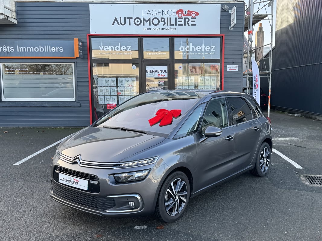 Citroen C4 Picasso 2.0 BlueHdi 150 ch BVM6 SHINE (Attelage) — 1