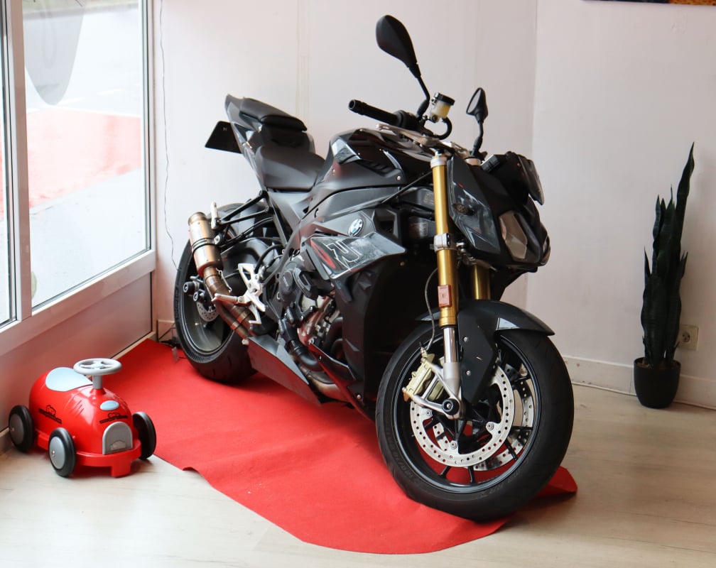 BMW S 1000 R (Shifter Pro, SC Project, Poignées chauff) — 1