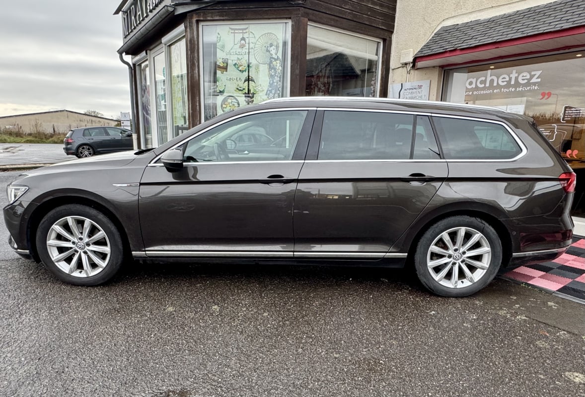 Volkswagen Passat SW 2,0 TDI 190ch Bluemotion Technology 4Motion Carat DSG6 — 2