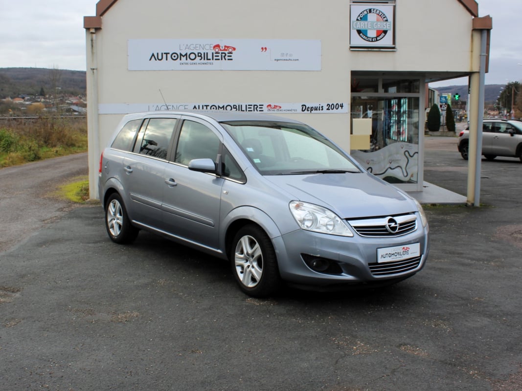 Opel Zafira 1.7 CDTI 110 CH FAP Enjoy PEU KILOMÉTRÉ — 1