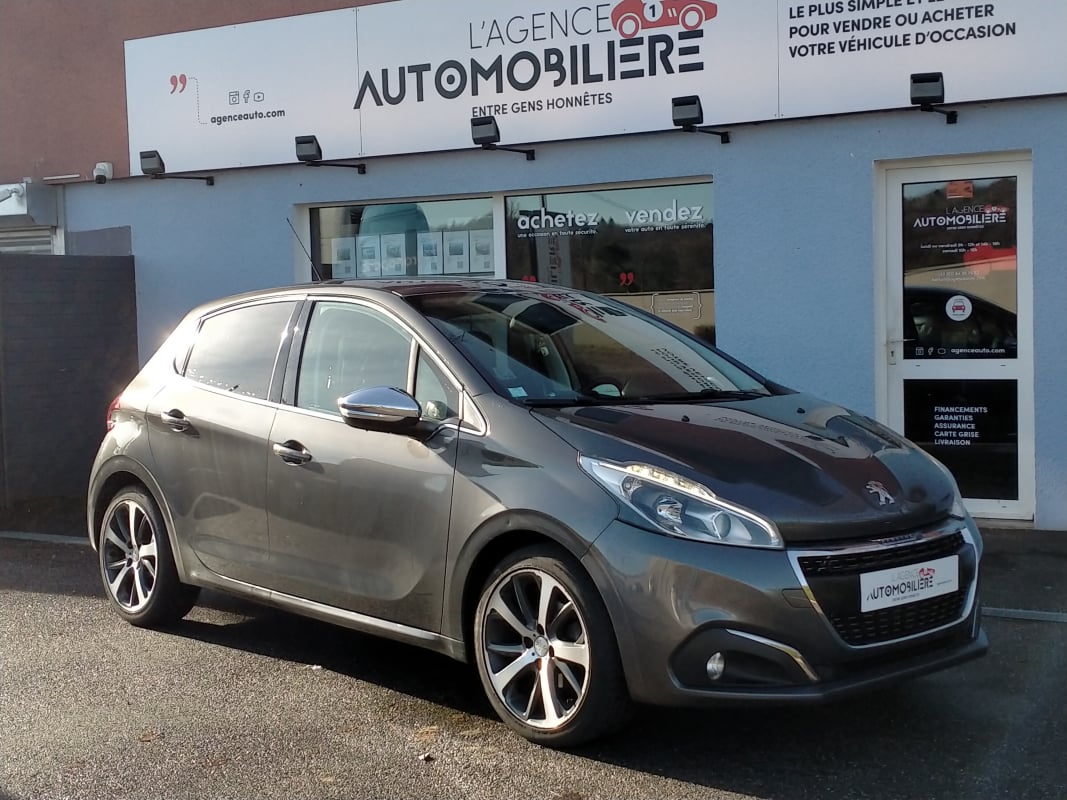 Peugeot 208 1.2 PURETECH 110CH FELINE S&S EAT6 5p — 1