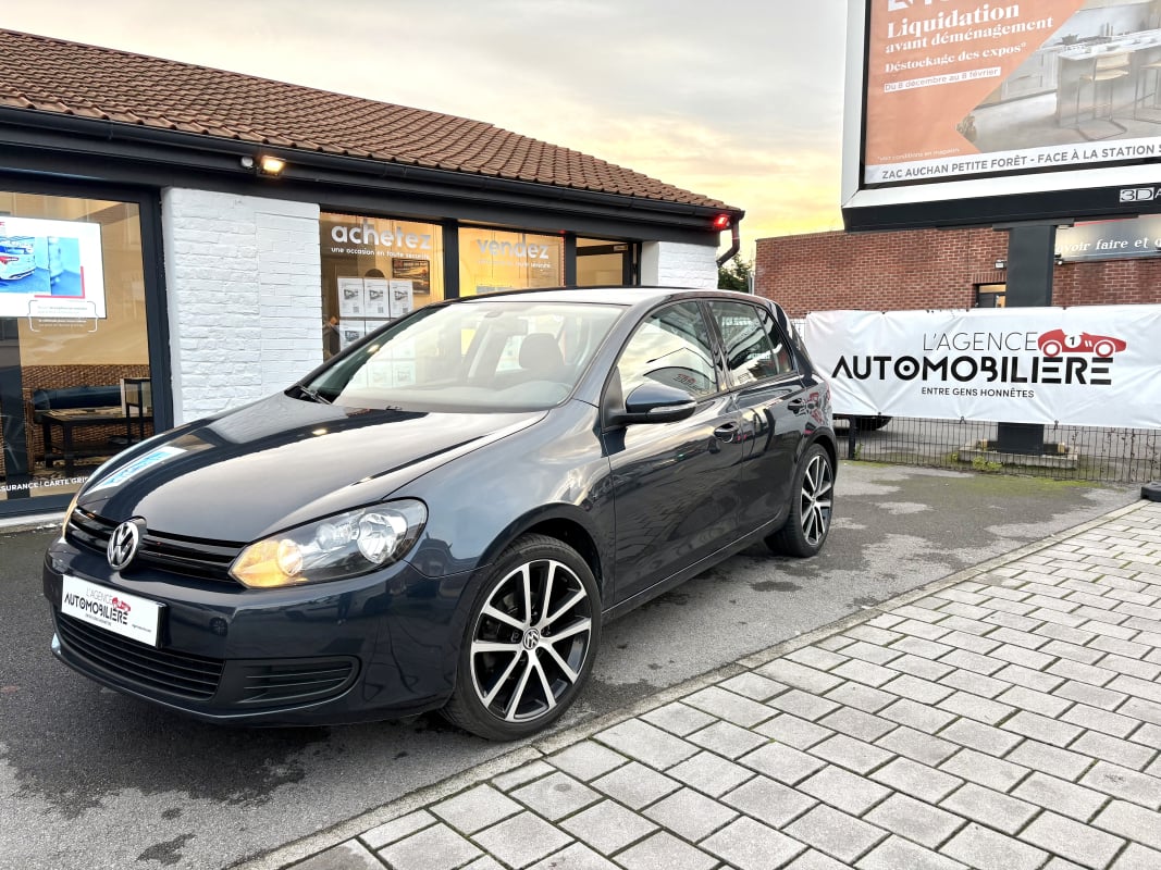 Volkswagen Golf VI 1.6 TDI 105 FAP TRENDLINE 5P — 1