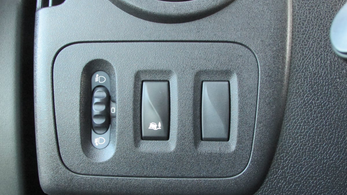 Renault Master 3,5T L2H2 2,3L DCI 165CH GRAND CONFORT TVA RECUPERABLE — 17