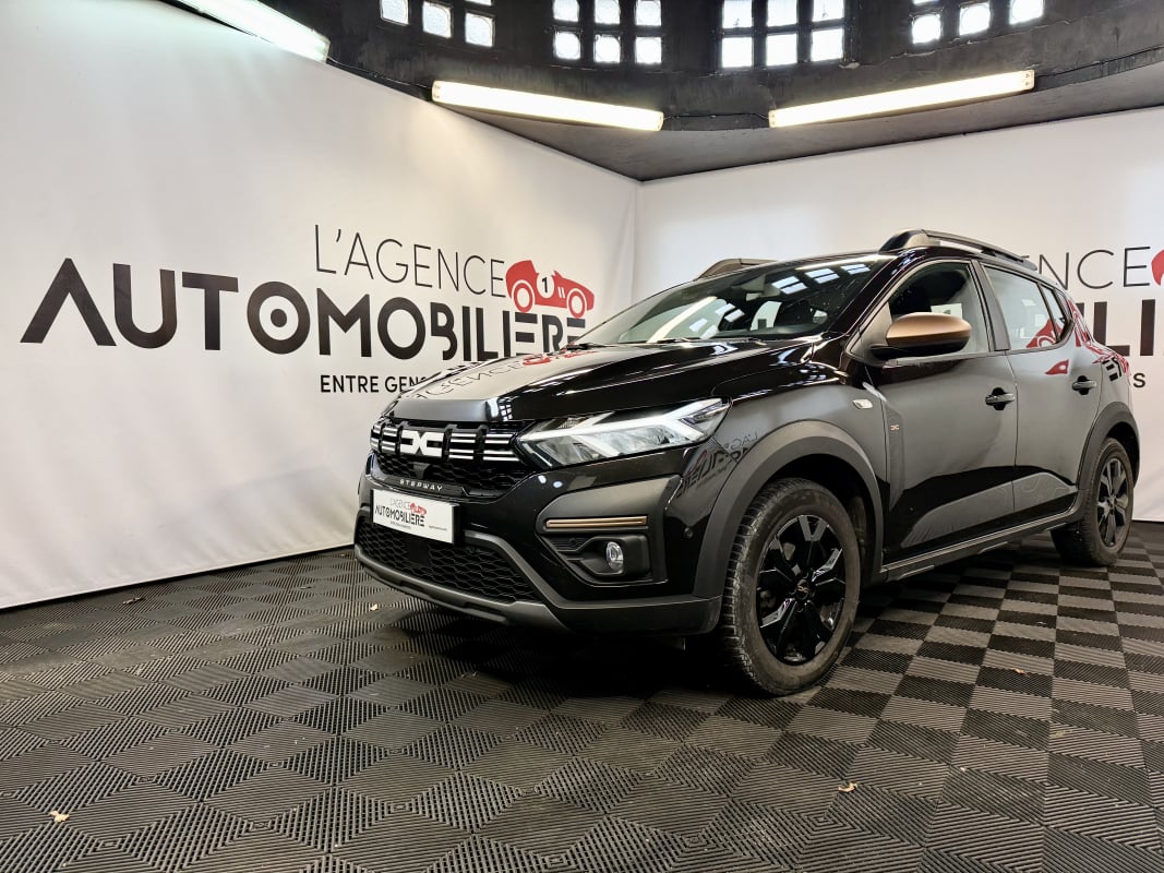 Dacia Sandero SANDERO TCE 90 CVT STEPWAY EXTREME (Garantie constructeur jusqu'à mars 2027) — 1