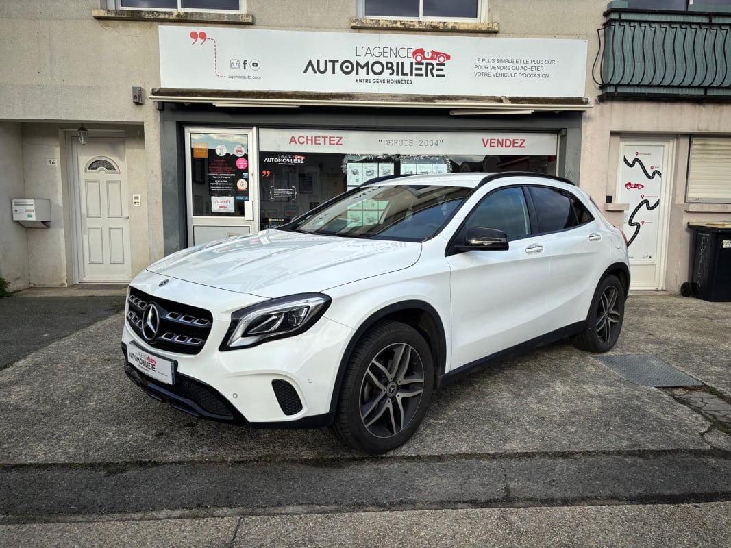 Mercedes-Benz Classe GLA 180 122 cv 7G-DCT - Sensation - 1ère main — 1